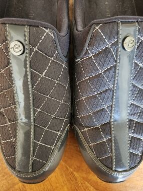 Easy Spirit Gray Quilted Slip-Ons
